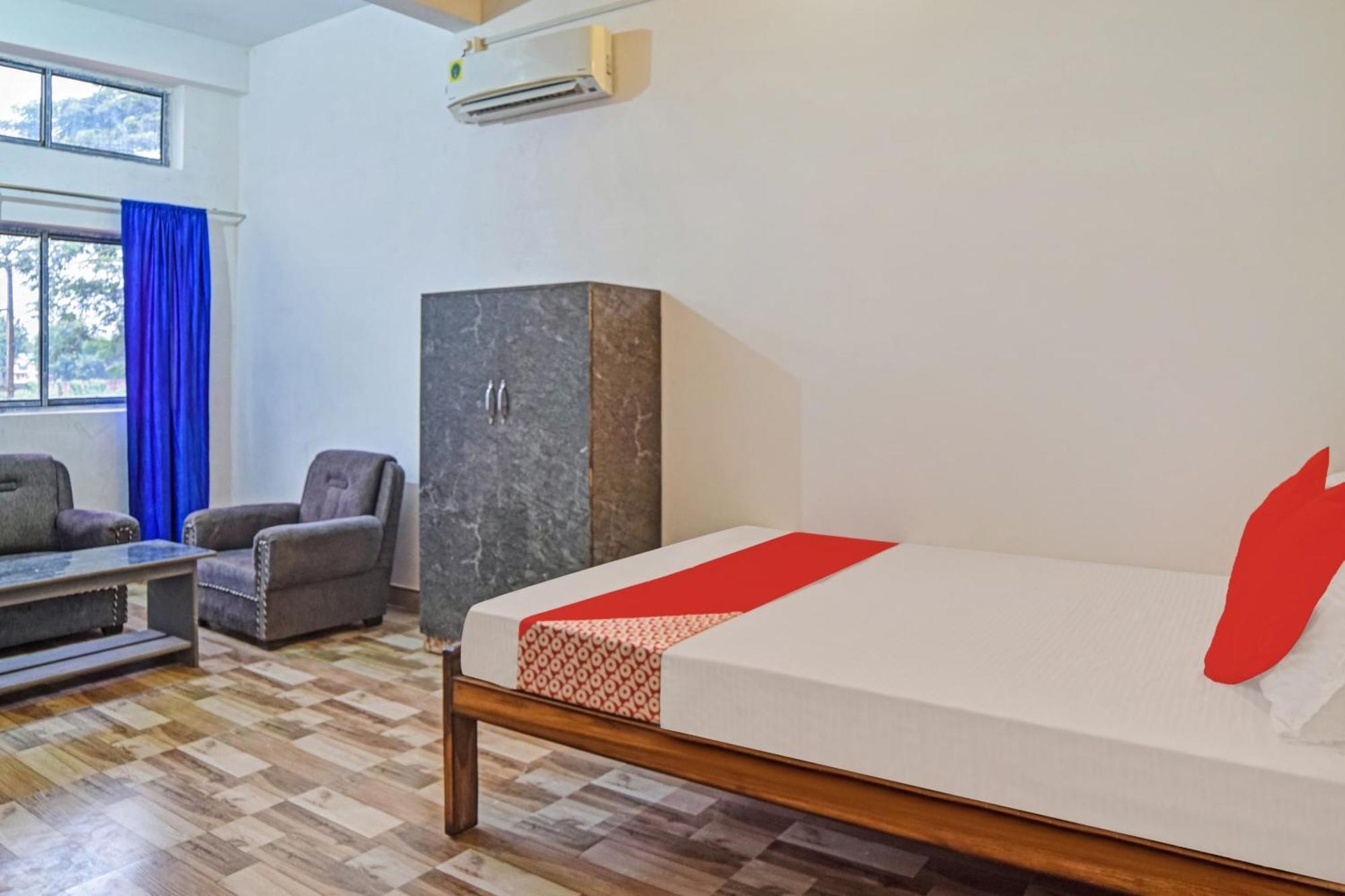 Spot On Jp Guest House Kaharpara Zewnętrze zdjęcie