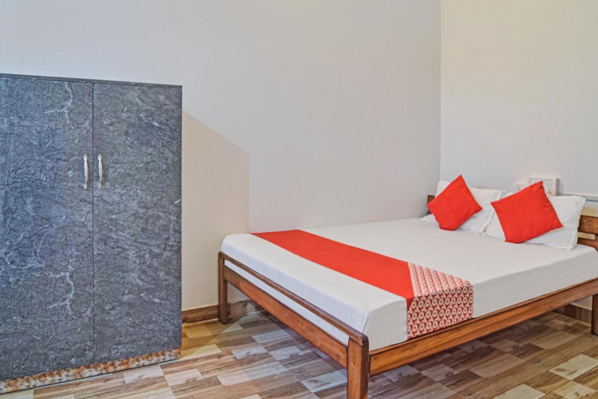 Spot On Jp Guest House Kaharpara Zewnętrze zdjęcie